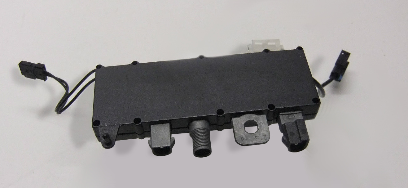 BMW 5er E39 Verstärker 8352489